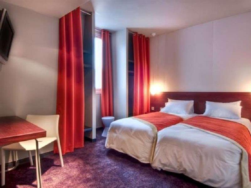 Greet Billancourt Paris 3*