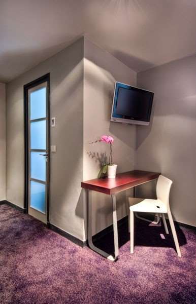 Greet Billancourt Paris